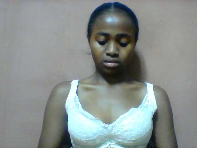 Clarah1 live cam on BongaCams