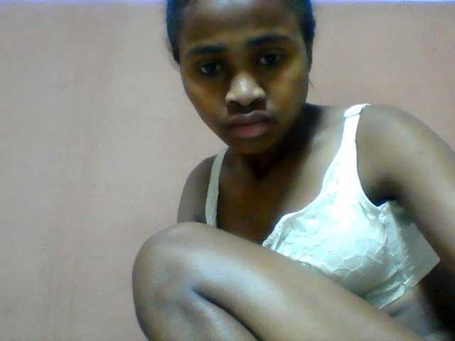 Clarah1 live cam on BongaCams