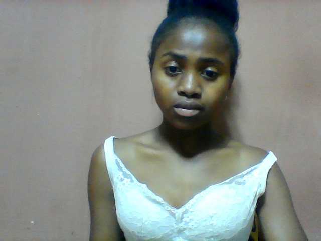 Clarah1 live cam on BongaCams