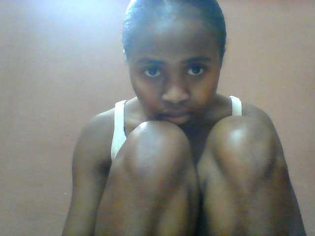 Clarah1 live cam on BongaCams