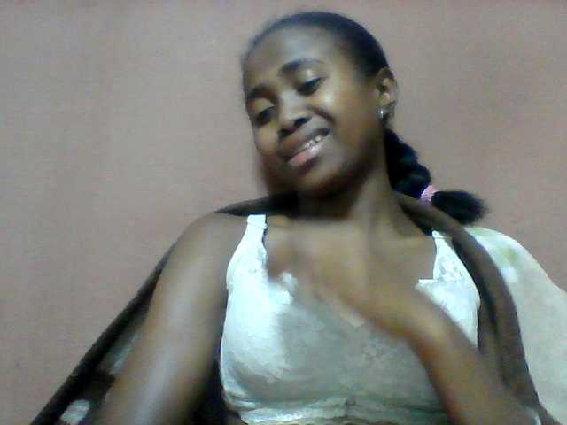 Clarah1 live cam