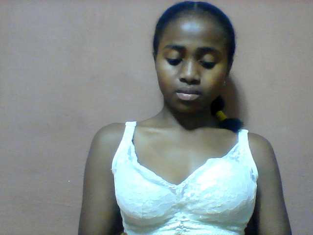 Clarah1 live cam on BongaCams