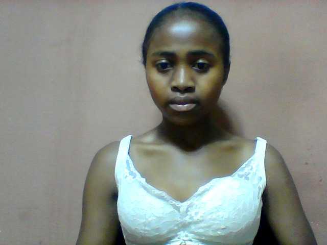 Clarah1 live cam