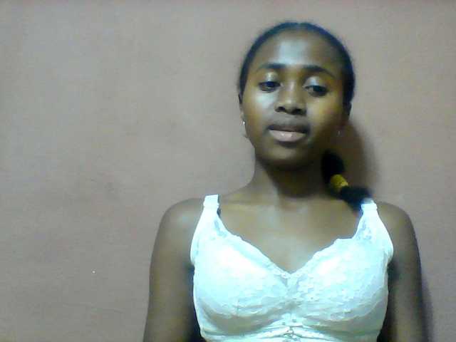 Clarah1 live cam on BongaCams