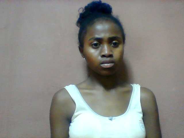 Clarah1 live cam on BongaCams