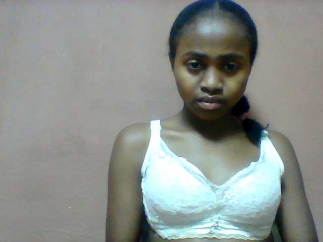 Clarah1 live cam preview