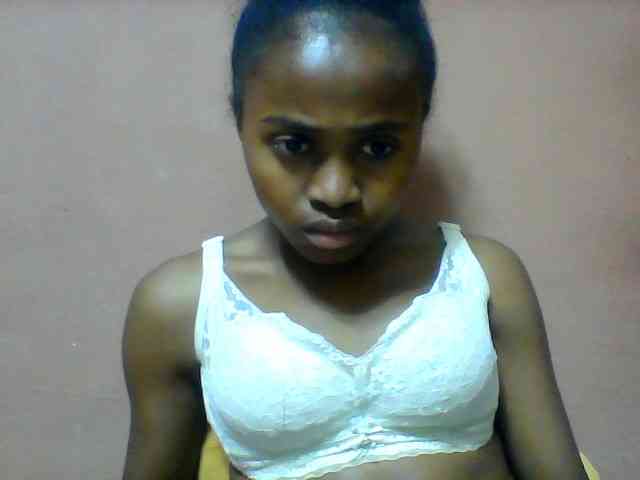Clarah1 webcam