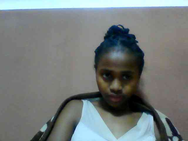Clarah1 webcam