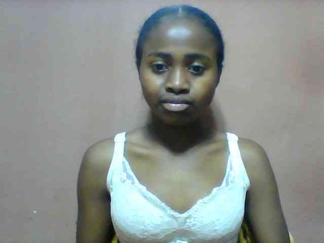 Clarah1 webcam