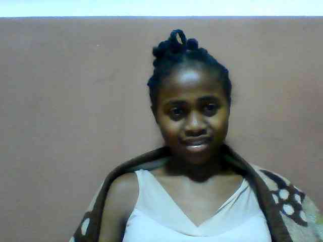 Clarah1 webcam