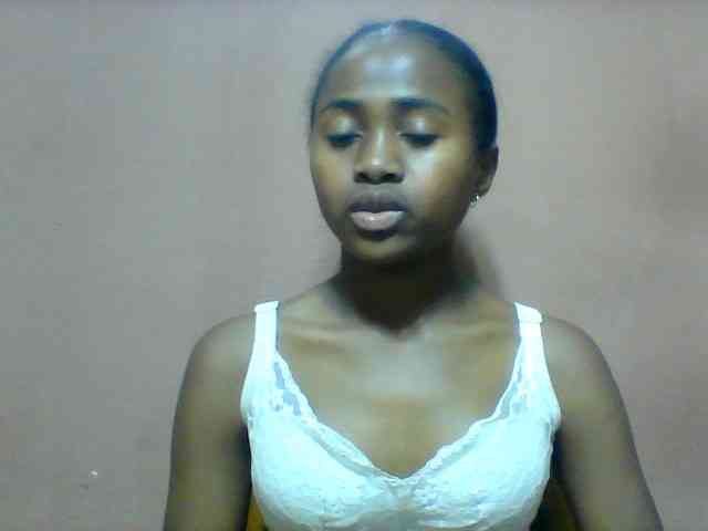 Clarah1 webcam