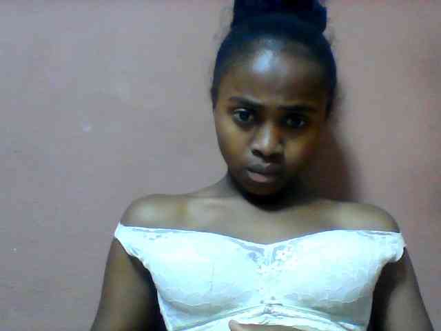 Clarah1 webcam