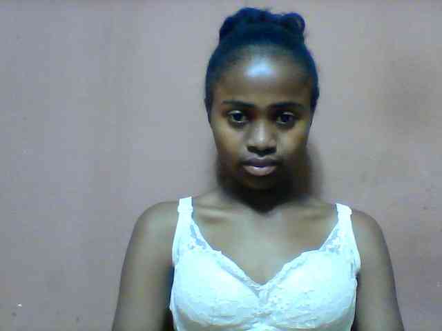 Clarah1 webcam