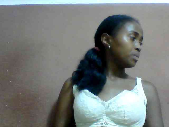 Clarah1 webcam