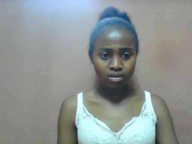 Clarah1 webcam