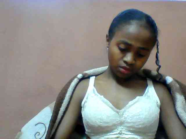 Clarah1 webcam