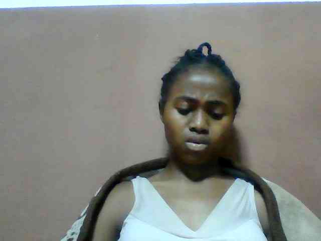 Clarah1 webcam