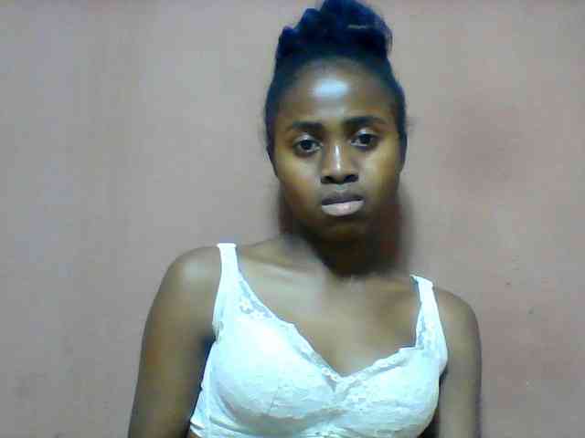 Clarah1 webcam
