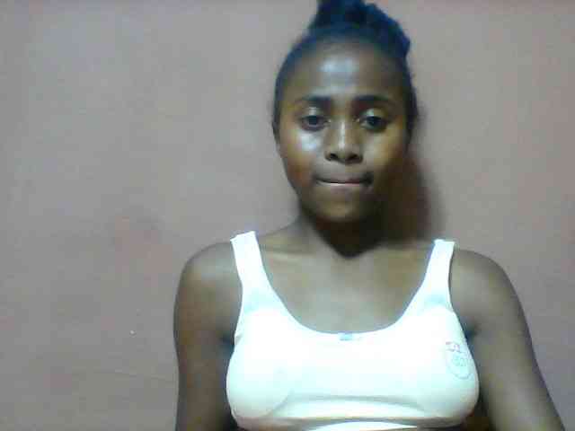 Clarah1 webcam