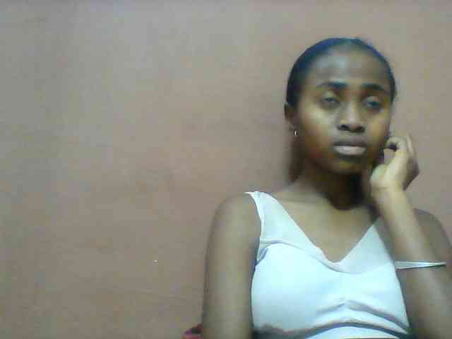 Clarah1 webcam