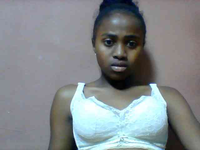 Model: Clarah1