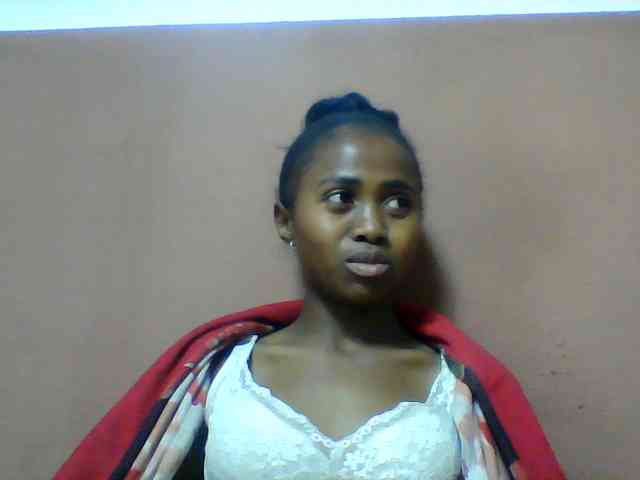 Clarah1 webcam