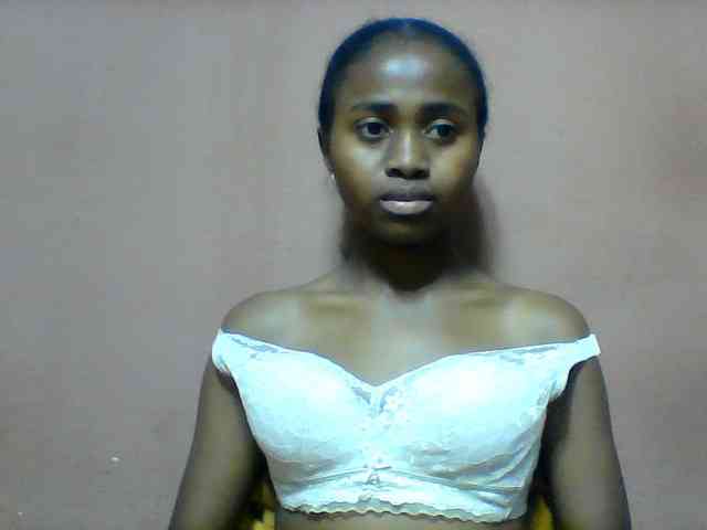 Clarah1 webcam