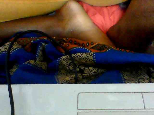 Clarah1 webcam