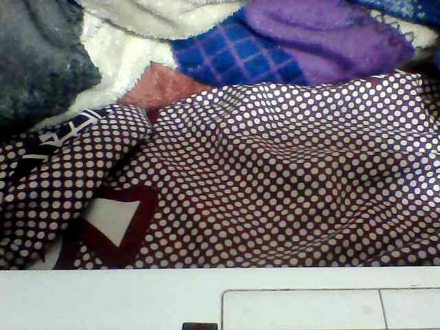 Clarah1 webcam