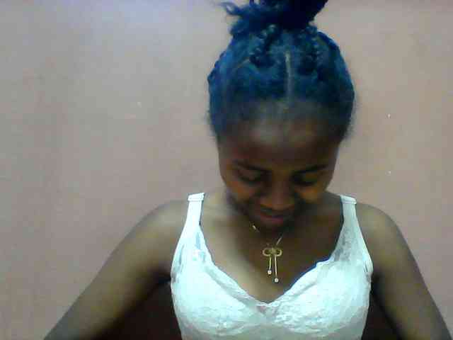 Clarah1 webcam