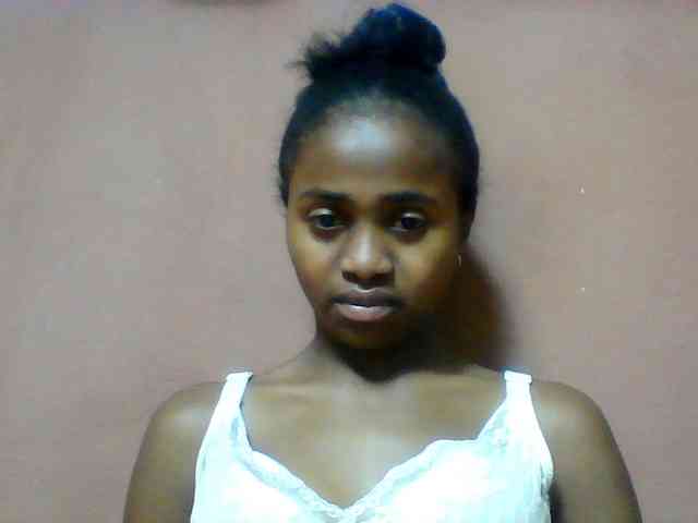 Clarah1 webcam