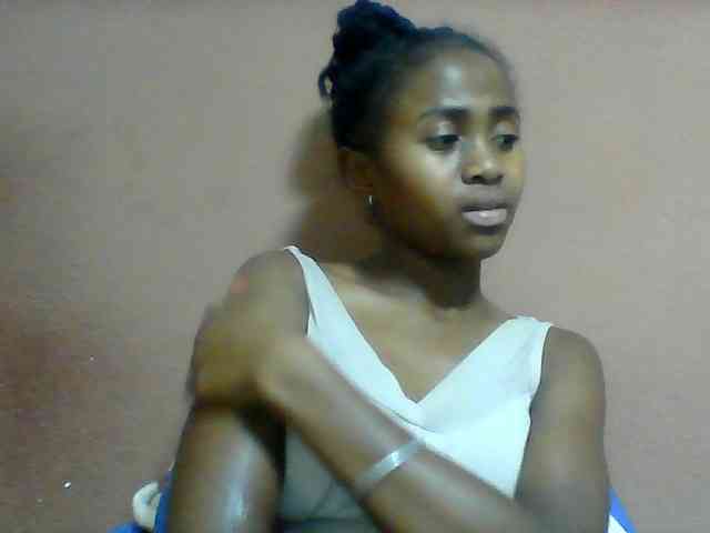 Clarah1 webcam