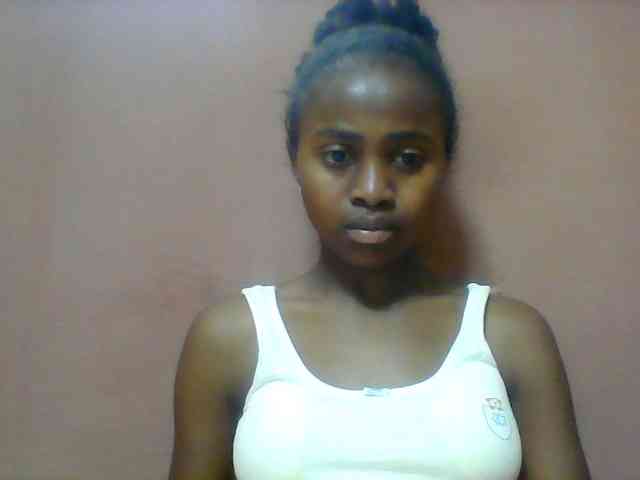 Clarah1 webcam