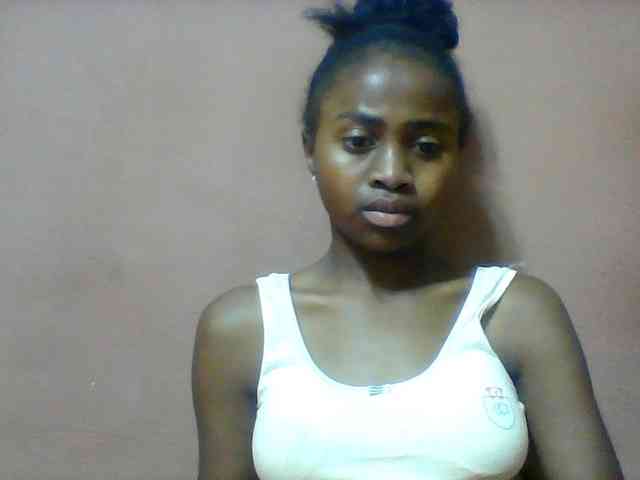 Clarah1 webcam