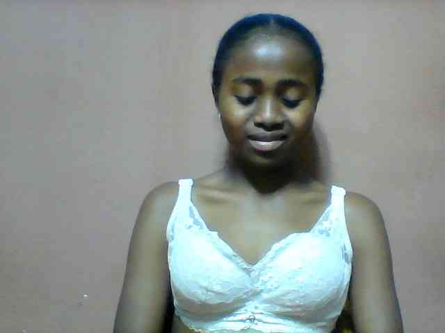 Clarah1 webcam