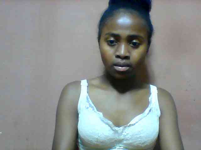 Clarah1 webcam