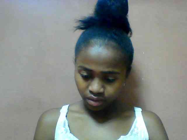 Clarah1 webcam