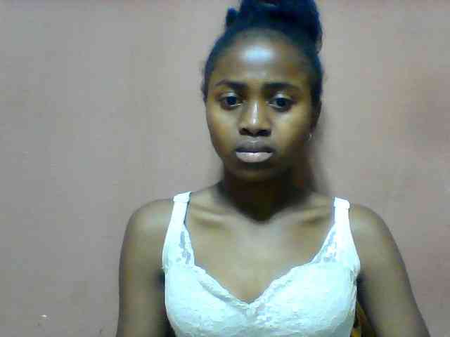 Clarah1 webcam