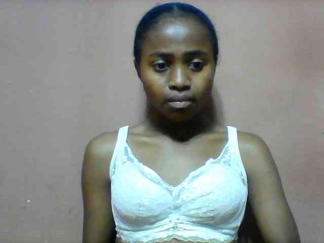 Clarah1 webcam