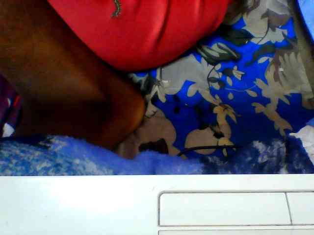 Clarah1 webcam