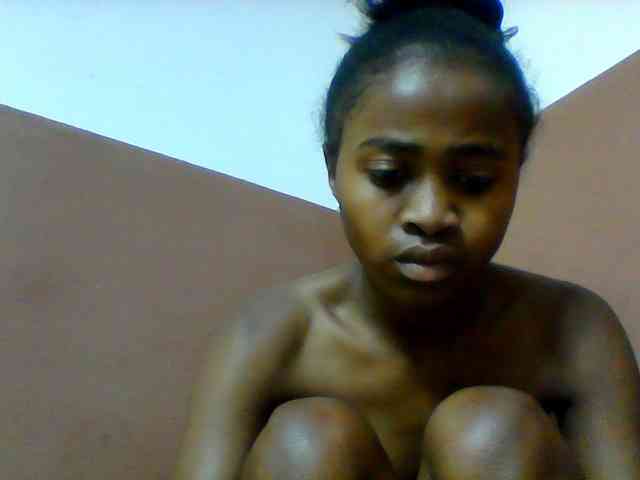Clarah1 Live Webcam on BongaCams