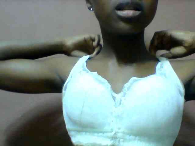 Clarah1 webcam