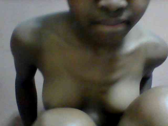 Clarah1 webcam