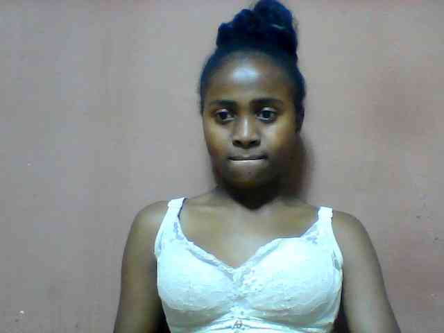 Clarah1 webcam