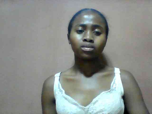 Clarah1 Live Webcam on BongaCams