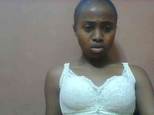 Clarah1 webcam