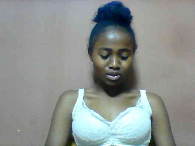 Clarah1 webcam