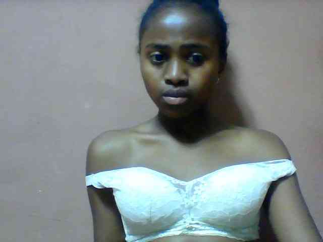 Clarah1 webcam