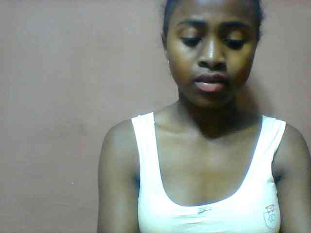Clarah1 webcam