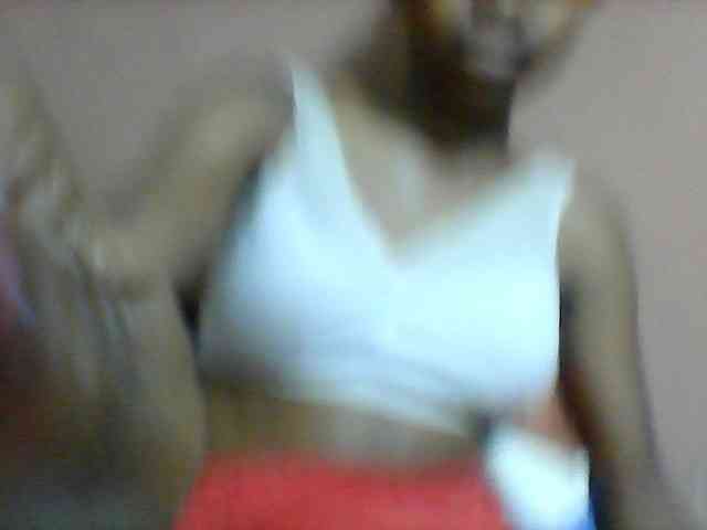 Clarah1 webcam